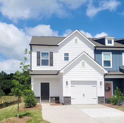 568 Station St, Clover, SC 29710