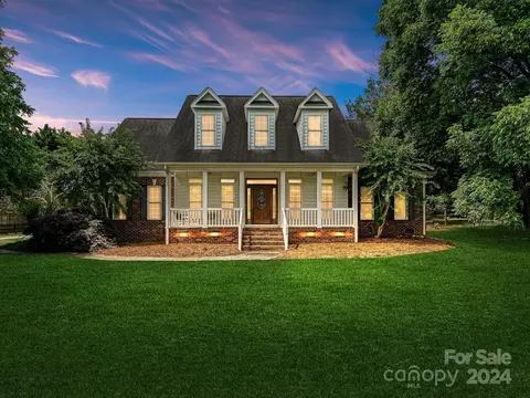 4517 Ivywood Dr, Rock Hill, SC 29732