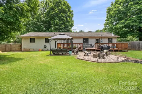 1410 Crestfield Dr, Lancaster, SC 29720 photo 34