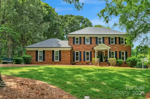 2916 Rock Springs Rd, Charlotte, NC 28226