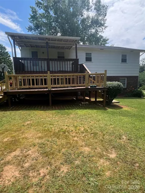 710 E 10th St, Newton, NC 28658 photo 18