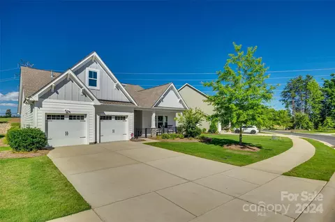 2727 Watergarden St, York, SC 29745
