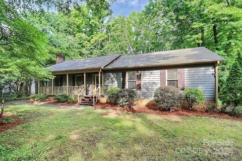 4509 Fair Springs Rd, Charlotte, NC 28227