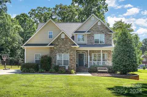 334 Adrian Rd, Salisbury, NC 28146 photo 1