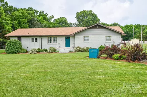 Exterior - 425 Baucom Deese Rd, Monroe, NC 28110 photo 1 of 4
