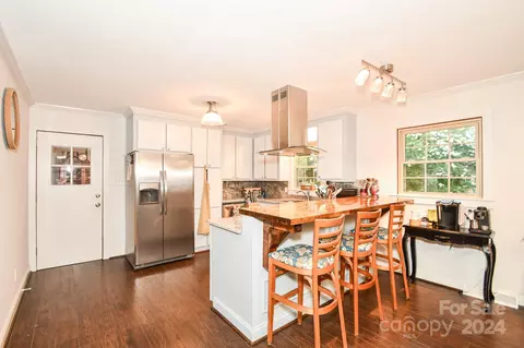 Kitchen - 425 Baucom Deese Rd, Monroe, NC 28110 photo 3 of 3