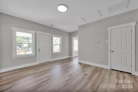 Living - 211 Dellinger Rd, Shelby, NC 28152 photo 1 of 2