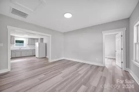 Living - 211 Dellinger Rd, Shelby, NC 28152 photo 2 of 2