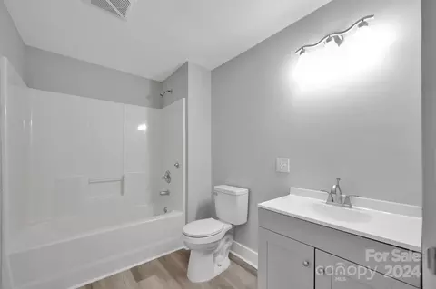 Bath - 211 Dellinger Rd, Shelby, NC 28152 photo 1 of 1