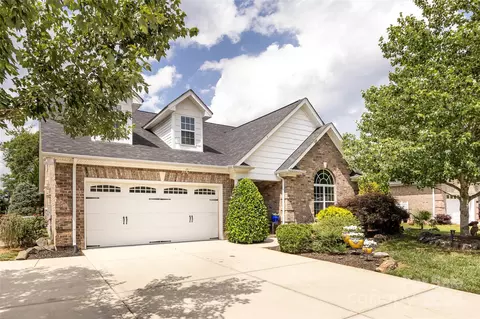 801 Juanita Dr, Concord, NC 28027