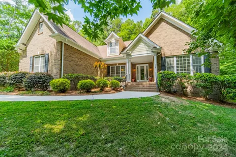 148 Rushing Water Ln, Troutman, NC 28166
