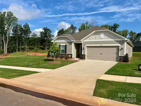1003 Alicante Ave, Charlotte, NC 28214