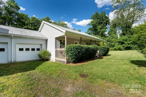 634 Dillingham B Rd #B, Barnardsville, NC 28709