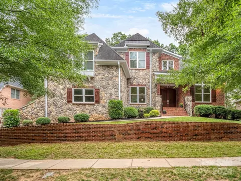 3302 Mcpherson St, Waxhaw, NC 28173