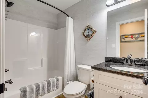 Bath - 1489 Foxbrook Cir, Lancaster, SC 29720 photo 2 of 2