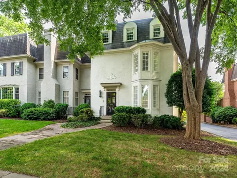 165 Perrin Pl, Charlotte, NC 28207