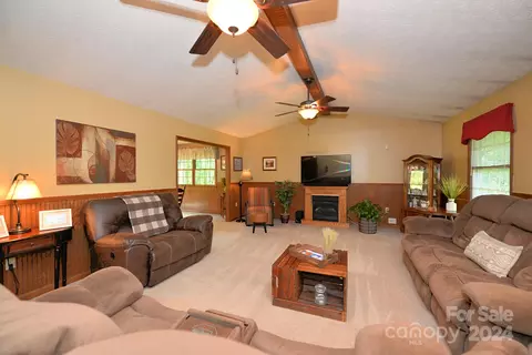 Living - 491 Racking Cove Rd, Sylva, NC 28779 photo 1 of 1