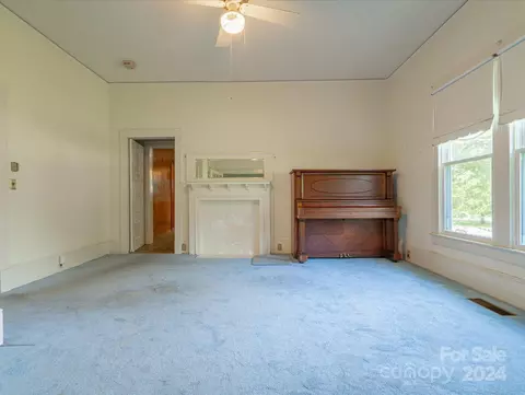 346 E Boulevard St, Chesterfield, SC 29709 photo 8