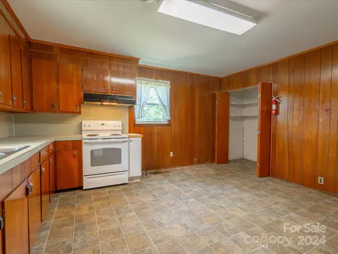 346 E Boulevard St, Chesterfield, SC 29709 photo 13