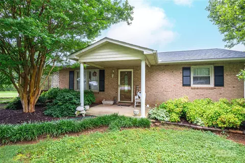 3465 Plateau Rd, Vale, NC 28168