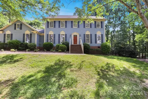 1309 Woody Creek Rd, Matthews, NC 28105