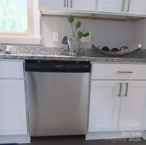 411 Brookgreen Dr, Monroe, NC 28112 photo 7