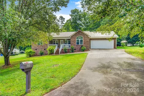 8304 Cedar Bark St, Hickory, NC 28602 photo 23