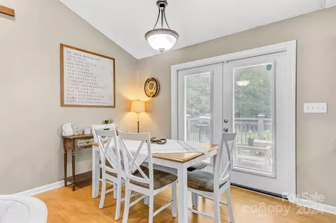 8304 Cedar Bark St, Hickory, NC 28602 photo 7