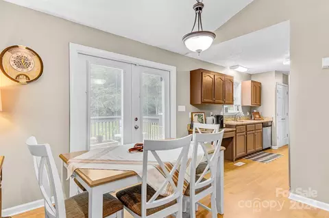 8304 Cedar Bark St, Hickory, NC 28602 photo 8