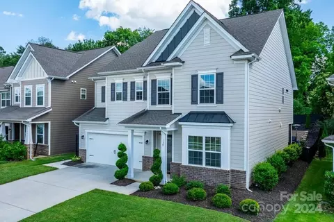 139 W Morehouse Ave, Mooresville, NC 28117