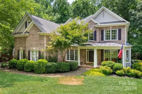 5507 Silver Creek Dr, Waxhaw, NC 28173
