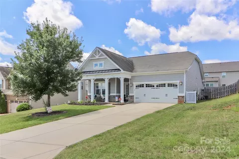 120 Alborn Dr, Mooresville, NC 28115