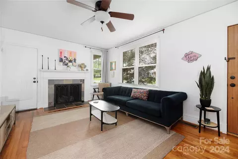 Living - 2346 Morton St, Charlotte, NC 28208 photo 1 of 2