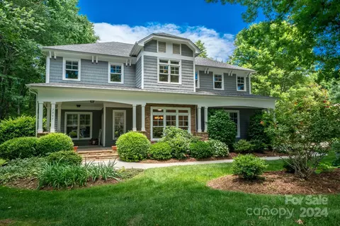 7997 Buena Vista Dr, Denver, NC 28037