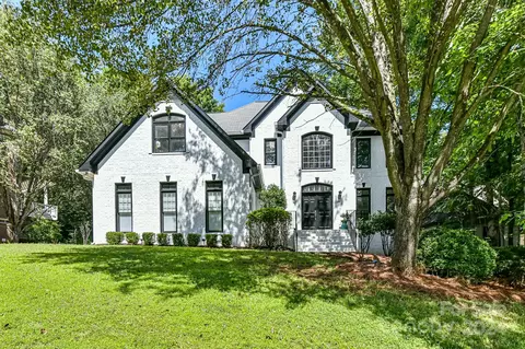 10345 Lady Candice Ln, Charlotte, NC 28270