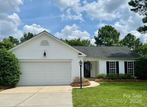 4108 Suttle Pl, Matthews, NC 28104