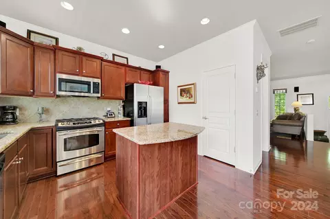 1074 Drayton Ct, Fort Mill, SC 29708 photo 12
