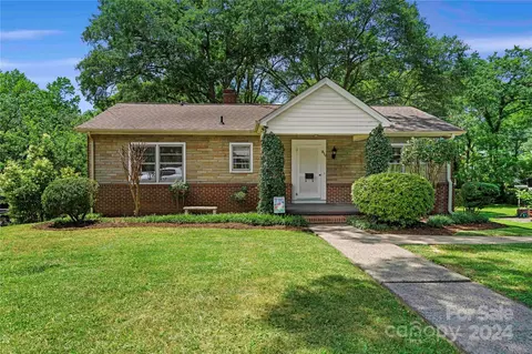 810 Hampton St, Shelby, NC 28152