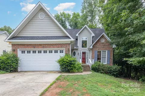 5405 Branch St, Charlotte, NC 28215