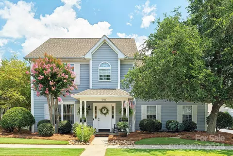 6100 Eisenhower Ln, Indian Trail, NC 28079