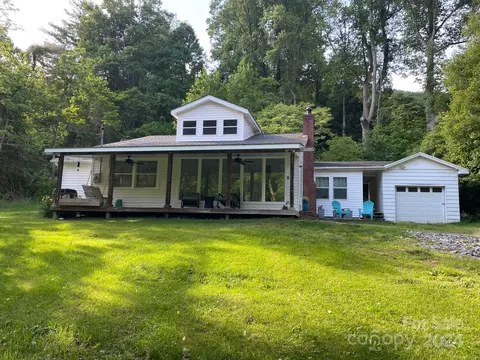 4397 Newfound Rd, Canton, NC 28716