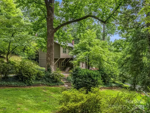 256 Vineyard Rd, Tryon, NC 28782 photo 2