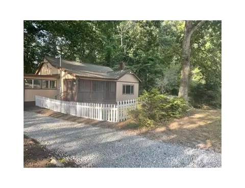 1469 Dana Rd, Hendersonville, NC 28792