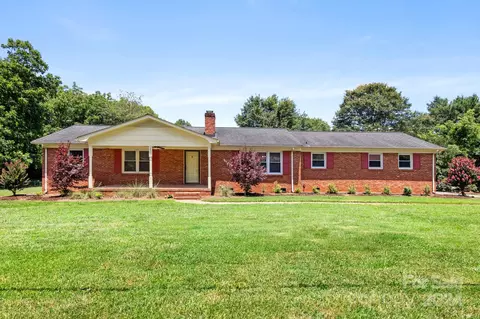 2412 Bramblewood Dr, Shelby, NC 28152