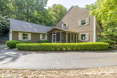 16 Cedar Dr, Mills River, NC 28759 photo 5