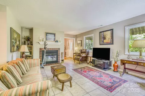 16 Cedar Dr, Mills River, NC 28759 photo 17
