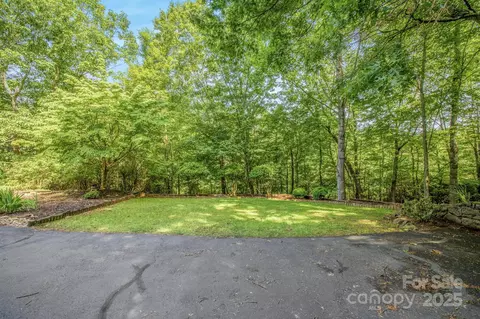 16 Cedar Dr, Mills River, NC 28759 photo 10