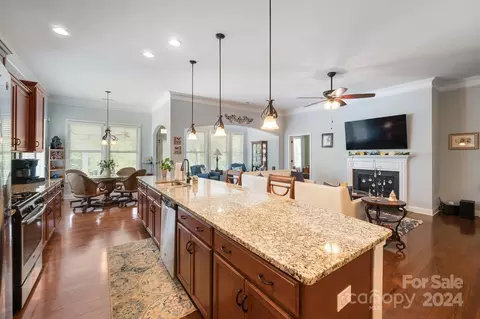 Entry Way - 3406 Streamside Dr, Davidson, NC 28036 photo 4 of 5