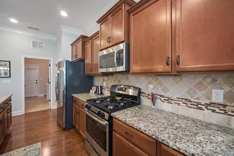 Kitchen - 3406 Streamside Dr, Davidson, NC 28036 photo 4 of 4