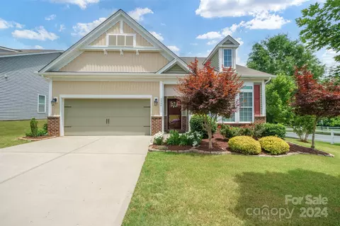 3406 Streamside Dr, Davidson, NC 28036